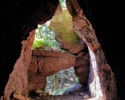 Interieur du rocher